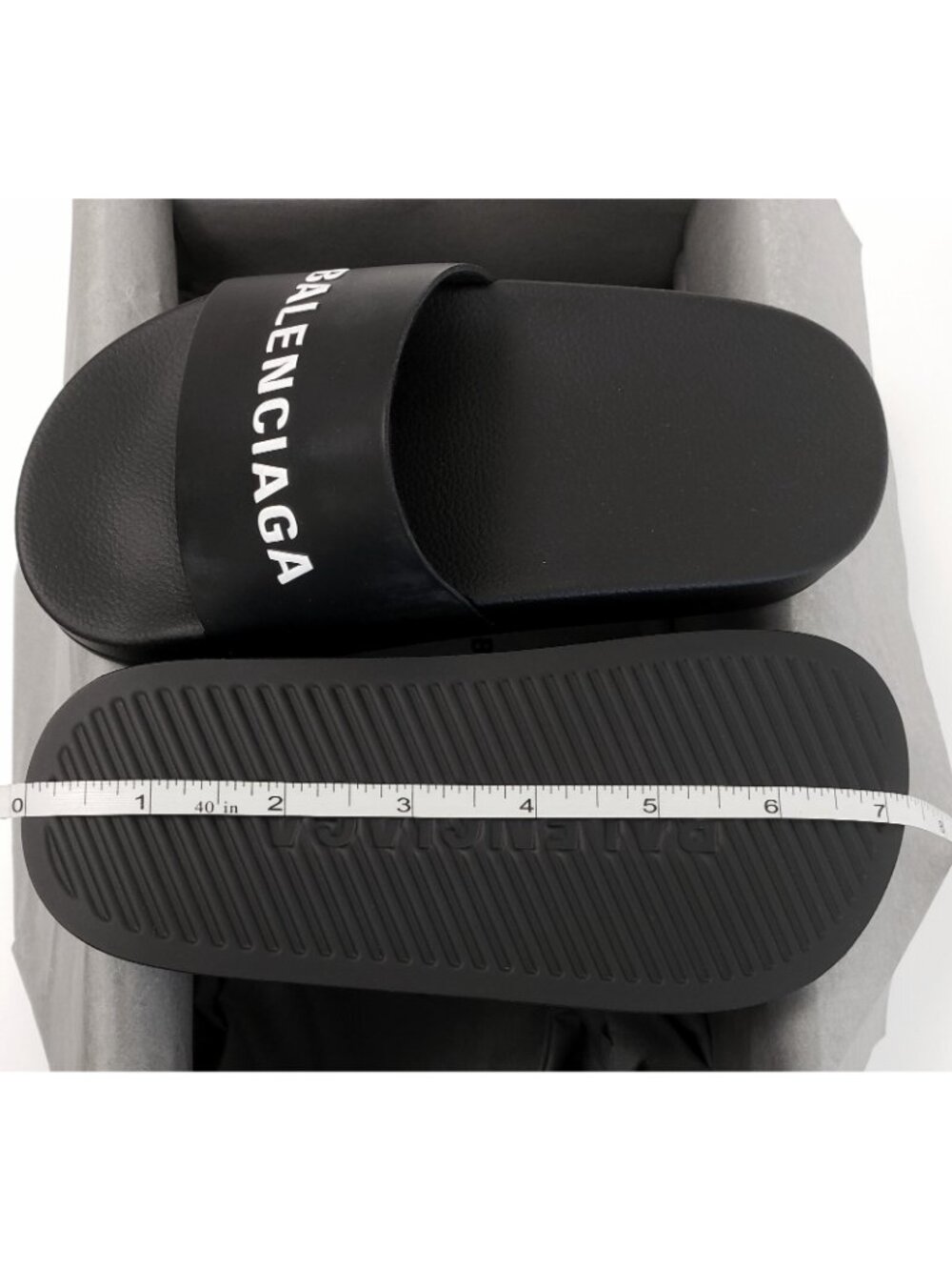 Balenciaga Kids Boys Girls Logo Pool Slides Sandals Black Size 28, US 11 - Italy - Picture 6 of 6